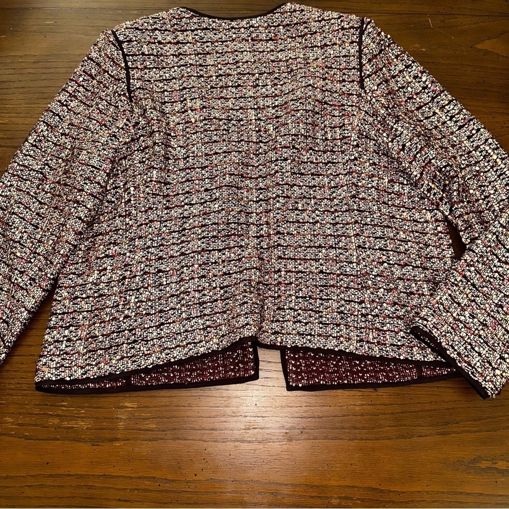 St John Textured knit Tweed Jacket multicolored 18 - Picture 7 of 8